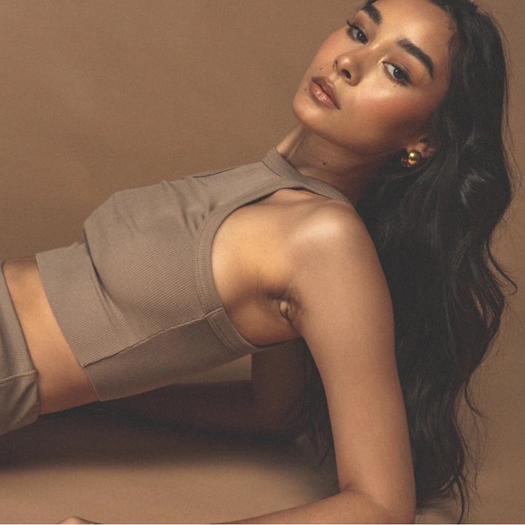 Staple and Hue mocha racer raw edge tan top size medium - Picture 1 of 8